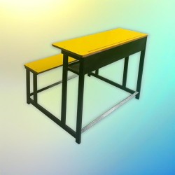 میز و نیمکت سه نفره ساده